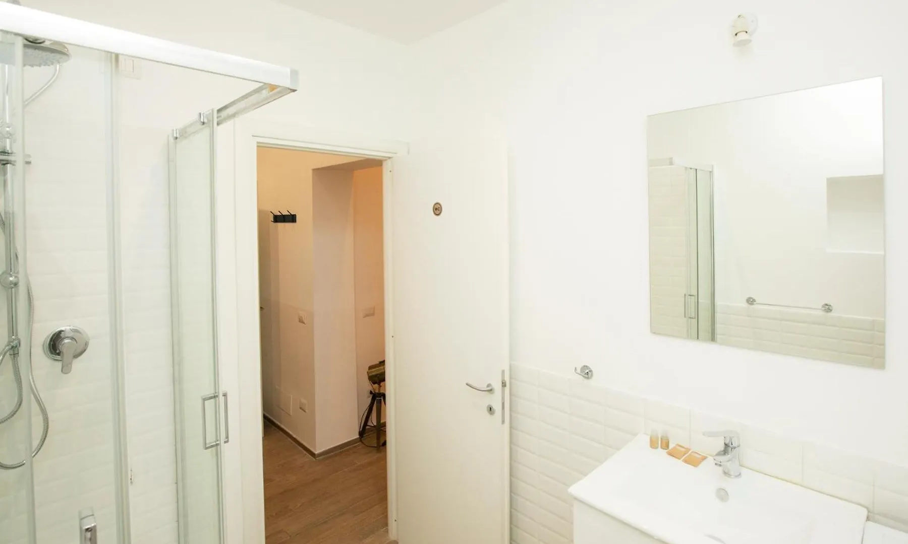 Apartment Manara10 Apart Blu1 Rome