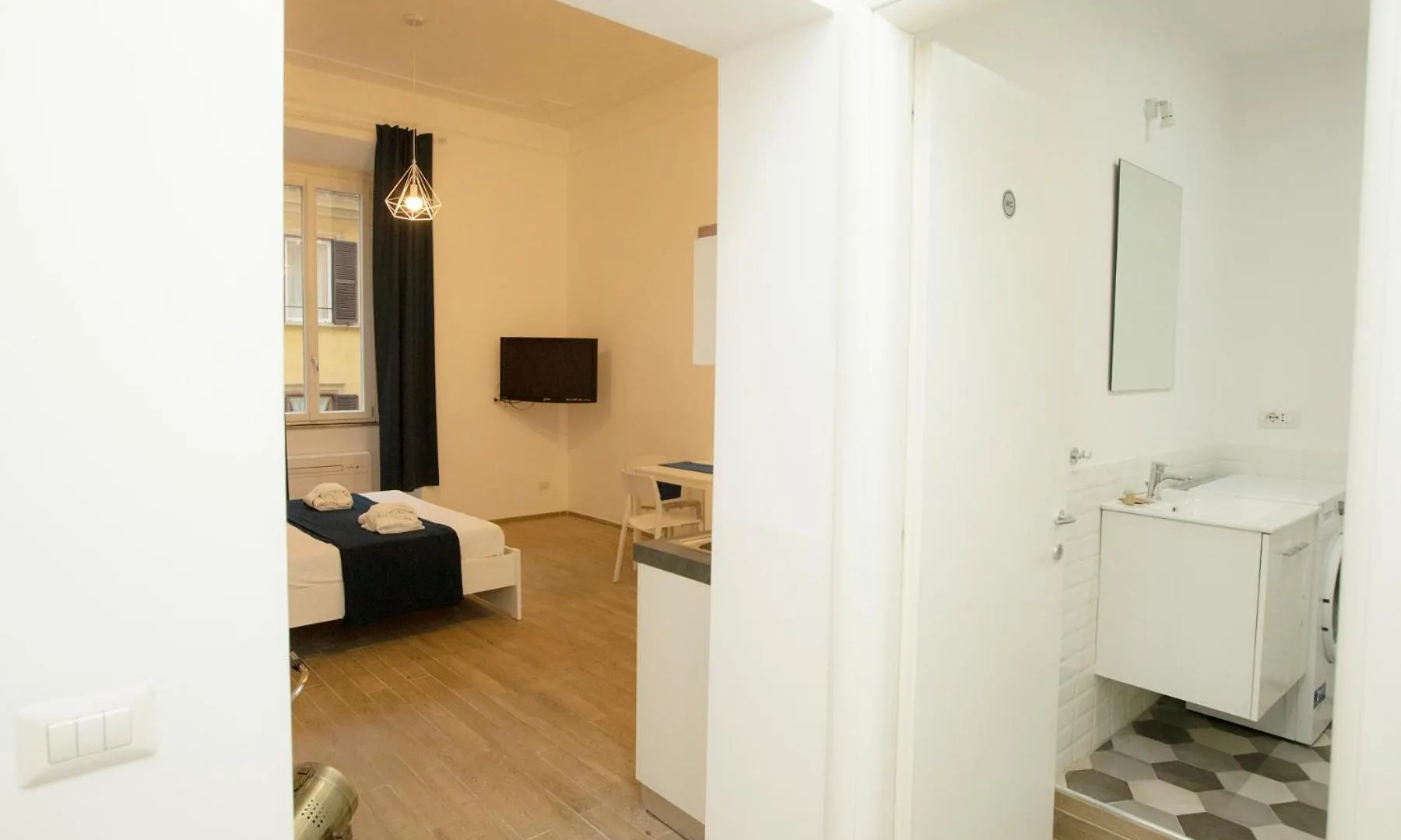 Manara10 Apart Blu1 Rome Apartment